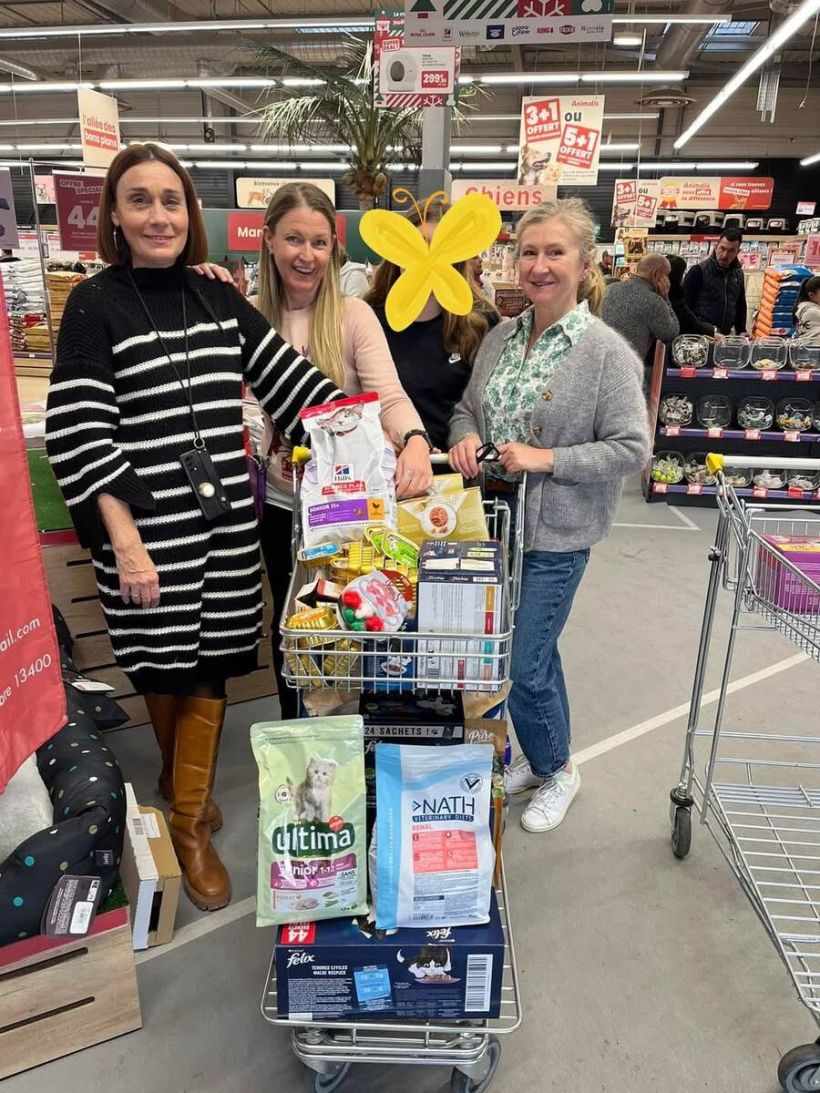 christine-christelle-amandine-et-stephanie.jpg -